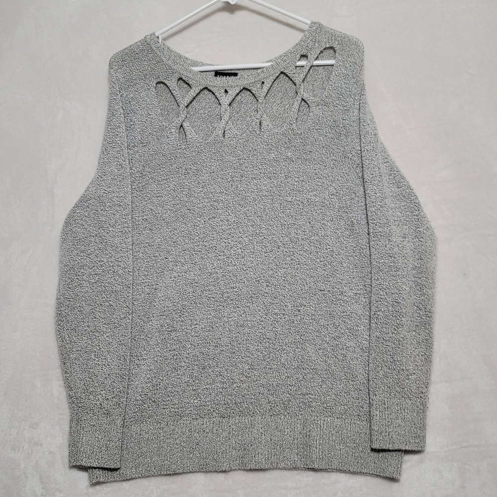 TORRID Women's Sweater Top Sz 1 Cut Out Upper Super Soft